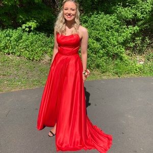 Sherri Hill Prom Dress